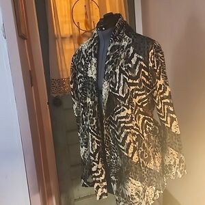 Anis A. Women's animal print lace shacket